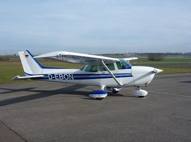 Cessna C172 - D-EBON